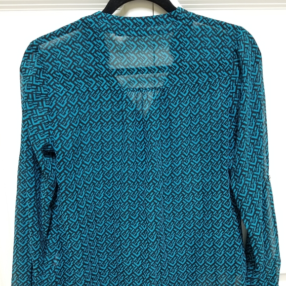 Bundle of 3 Long-sleeve blouses - Picture 9 of 9